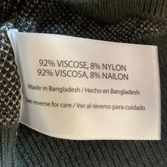 Issac Mizrahi New York Leopard Lounge Sweater - Picture 4 of 9